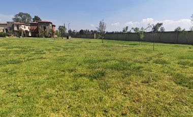 INVERTE EN UN TERRENO EN VALQUIRICO 320M2