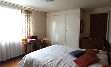 AVENIDA ERRAZURIZ, CASA, DEPTO Y DOS CABAÑAS $ 275.0000.0000