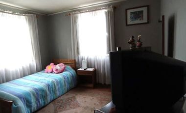 AVENIDA ERRAZURIZ, CASA, DEPTO Y DOS CABAÑAS $ 275.0000.0000