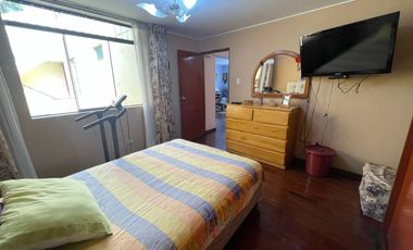 Venta Casa Salamanca - Los Alamos - Ate (cerca a Av. Los Quechuas y Separador Industrial)