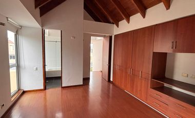 ARRIENDO CASA SECTOR VIVENZA – CHIA