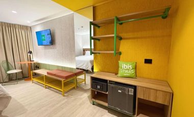 Venta de Suite Hotelera en Laureles sector bulerías Medellin.