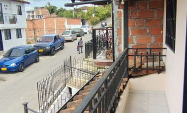 SE ARRIENDA  APARTAMENTO  MARINILLA  ANTIOQUIA