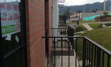 SE ARRIENDA  APARTAMENTO  EL CARMEN  ANTIOQUIA