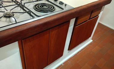 SE ARRIENDA  APARTAMENTO  MEDELLI8N  ANTIOQUIA