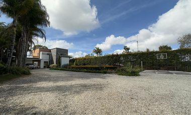 SE ARRIENDA  CASA  RIONEGRO  ANTIOQUIA