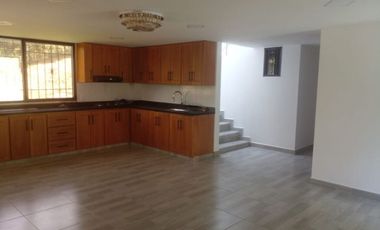 SE ARRIENDA  FINCA  MARINLLA  ANTIOQUIA