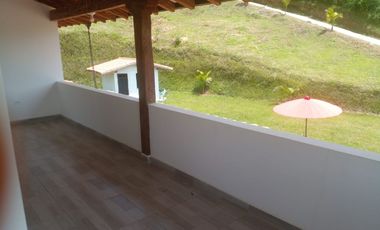 SE ARRIENDA  FINCA  MARINLLA  ANTIOQUIA