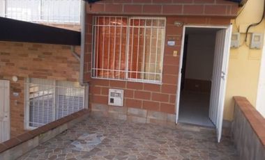 SE ARRIENDA  CASA  MARINILLA  ANTIOQUIA