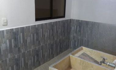SE ARRIENDA  CASA  MARINILLA  ANTIOQUIA