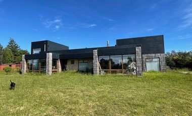 ¡OPORTUNIDAD! arriendo Parcela con casa soleada, Praderas de don Hernan, residencial, Puerto Montt.