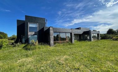 ¡OPORTUNIDAD! arriendo Parcela con casa soleada, Praderas de don Hernan, residencial, Puerto Montt.