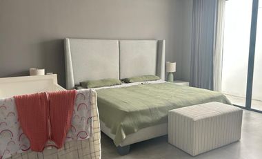 Punta Esmeralda, Renta de Hermosa Casa de 3 Dormitorios