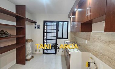 Vendo Casa Nueva en Córdoba, muy cerca de Plaza Cristal, Plaza Shangrila, Sam´s Walmart, Cinépolis