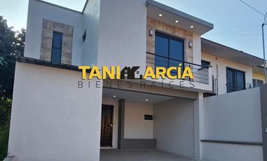 Vendo Casa Nueva en Córdoba, muy cerca de Plaza Cristal, Plaza Shangrila, Sam´s Walmart, Cinépolis