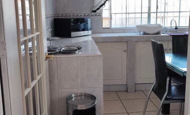 🏡 CASA AMUEBLADA EN RENTA – PRADERA     2
