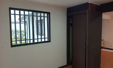 Se vende exelente casa en talca V 1794-C-105-N-GR