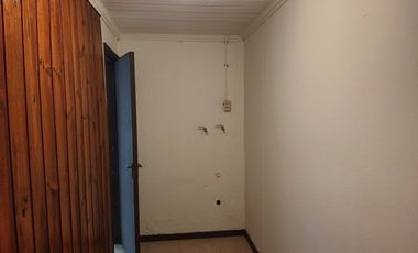 Se vende exelente casa en talca V 1794-C-105-N-GR
