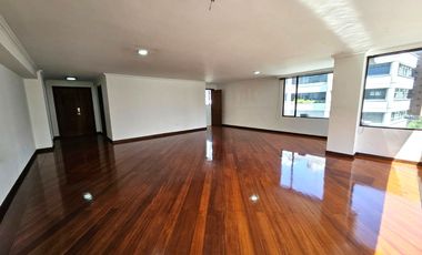 DEPARTAMENTO DE TRES HABITACIONES EN VENTA (SECTOR LA CAROLINA)