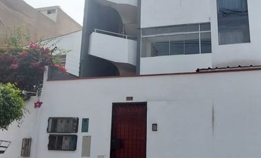✨Se vende Departamento con ascensor directo, amplios espacios y comodidad✨