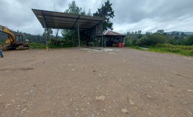 bodega taller terreno lote de arriendo alquiler en cuenca ecuador monay baguanchi ideal para almacenaje o taller mecánico