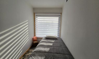 Oportunidad de Inversión en Valdivia: Casa Mediterránea + 4 Cabañas Amobladas