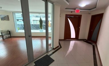 SUITE EN VENTA (SECTOR QUITO TENIS)