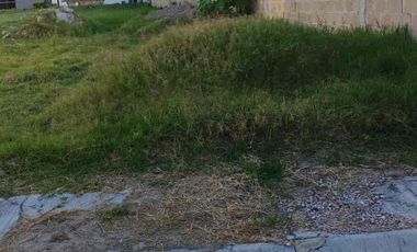 Lote de 174 m2 en venta en residencial Diamante, a 5 minutos de hospital Ángeles, 8 minutos de Centro Comercial Angelópolis, fraccionamiento cerrado con vigilancia.