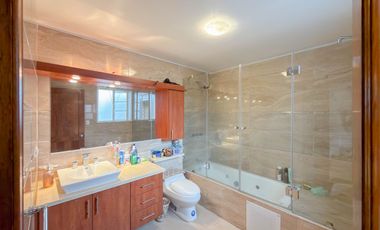 CASA EN VENTA PIAMONTE (SECTOR SAN JUAN DE CUMBAYÁ)