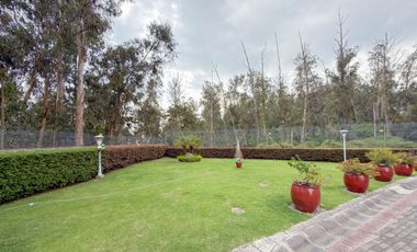 CASA EN VENTA PIAMONTE (SECTOR SAN JUAN DE CUMBAYÁ)
