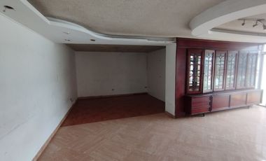 CASA de VENTA EN SAN ANTONIO DE PICHINCHA