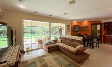 CASA EN VENTA PORTAL DE EL SOL (SECTOR CUMBAYÁ)