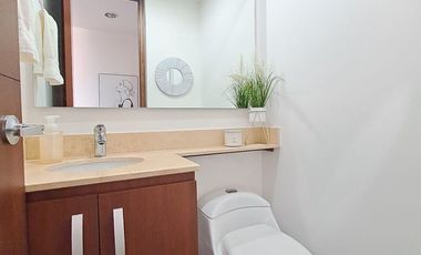 VENTA  DE APARTAMENTO EN ENVIGADO CON AMPLIOS ESPACIOS Y UNIDAD COMPLETA