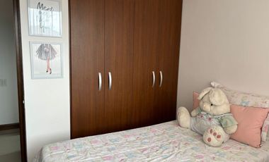 VENTA  DE APARTAMENTO EN ENVIGADO CON AMPLIOS ESPACIOS Y UNIDAD COMPLETA