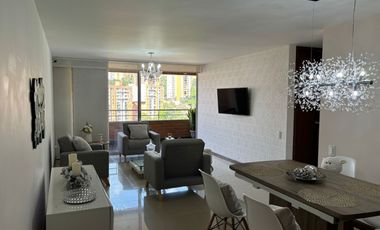 VENTA  DE APARTAMENTO EN ENVIGADO CON AMPLIOS ESPACIOS Y UNIDAD COMPLETA