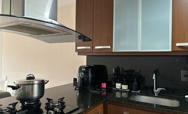VENTA  DE APARTAMENTO EN ENVIGADO CON AMPLIOS ESPACIOS Y UNIDAD COMPLETA