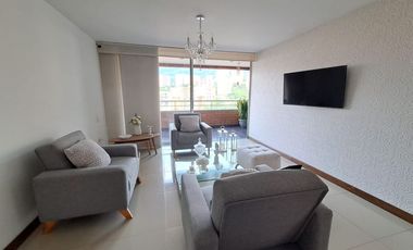 VENTA  DE APARTAMENTO EN ENVIGADO CON AMPLIOS ESPACIOS Y UNIDAD COMPLETA