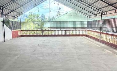 DIJUAL – Rumah Luas 2 Lantai Full Furnished Strategis di Wara Barat