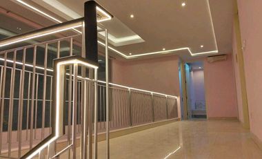 REV.A436 Rumah Modern East Coast Pakuwon City Kawasan Strategis Siap Huni