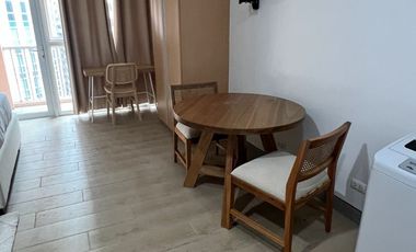 For Rent: Fully Furnished Venice Luxury Residences, Mckinley Hill, Taguig City