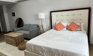 For Rent: Fully Furnished Venice Luxury Residences, Mckinley Hill, Taguig City