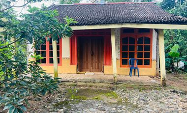 Rumah 450m² Hanya 200 Jt Karanganyar