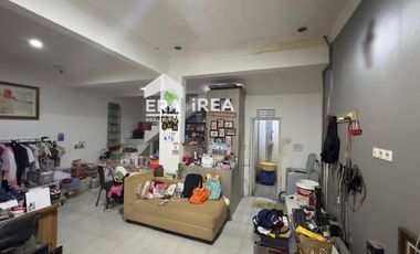 Rumah Dijual di Colomadu Baturan Dekat RS JIH Solo dan Stadion Manahan Solo
