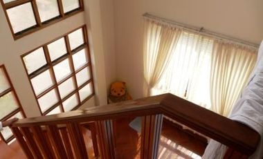 OCASION, LINDA CASA en SURCO 2 PISOS.