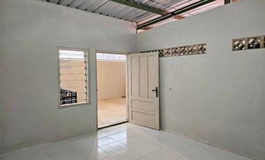 Rumah disewakan di Jambon