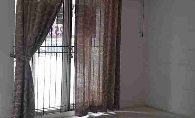 Dijual Rumah Golden Palm residence, 6x12.5, 75 m2, 2.5 lt, 3+1 kt, 2 +1 km, pam, shm, pln. 4.400 watt, full furnish