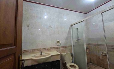Rumah 2 lantai, Strategis dekat dengan Tol dan Stasiun, Jl. Mt Haryono,  Jl. Soepomo di Tebet, Jaksel