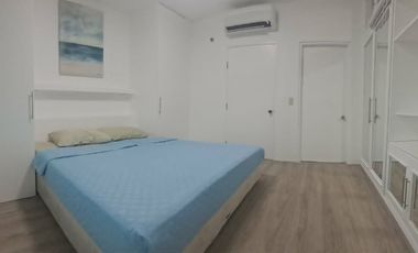 4 Bedrooms Boniridge Cypress Tower  Condo BGC Taguig CIty