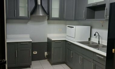 4 Bedrooms Boniridge Cypress Tower  Condo BGC Taguig CIty