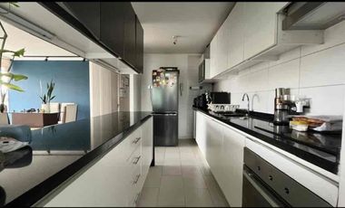VENDE DEPTO 2D,2B, ESTACIONAMIENTO Y BODEGA EN METRO MAQUEHUE, OPORTUNIDAD.